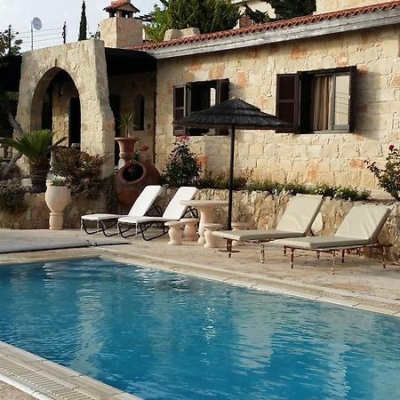 Garden of Eden Villa Paphos Rum bild